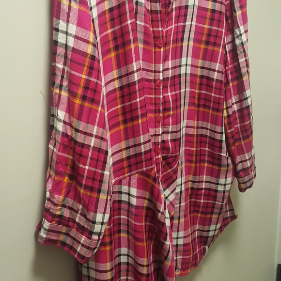 Soho | Plaid Asymmetrical Shirt 💢Bundle - Picture 2 of 3